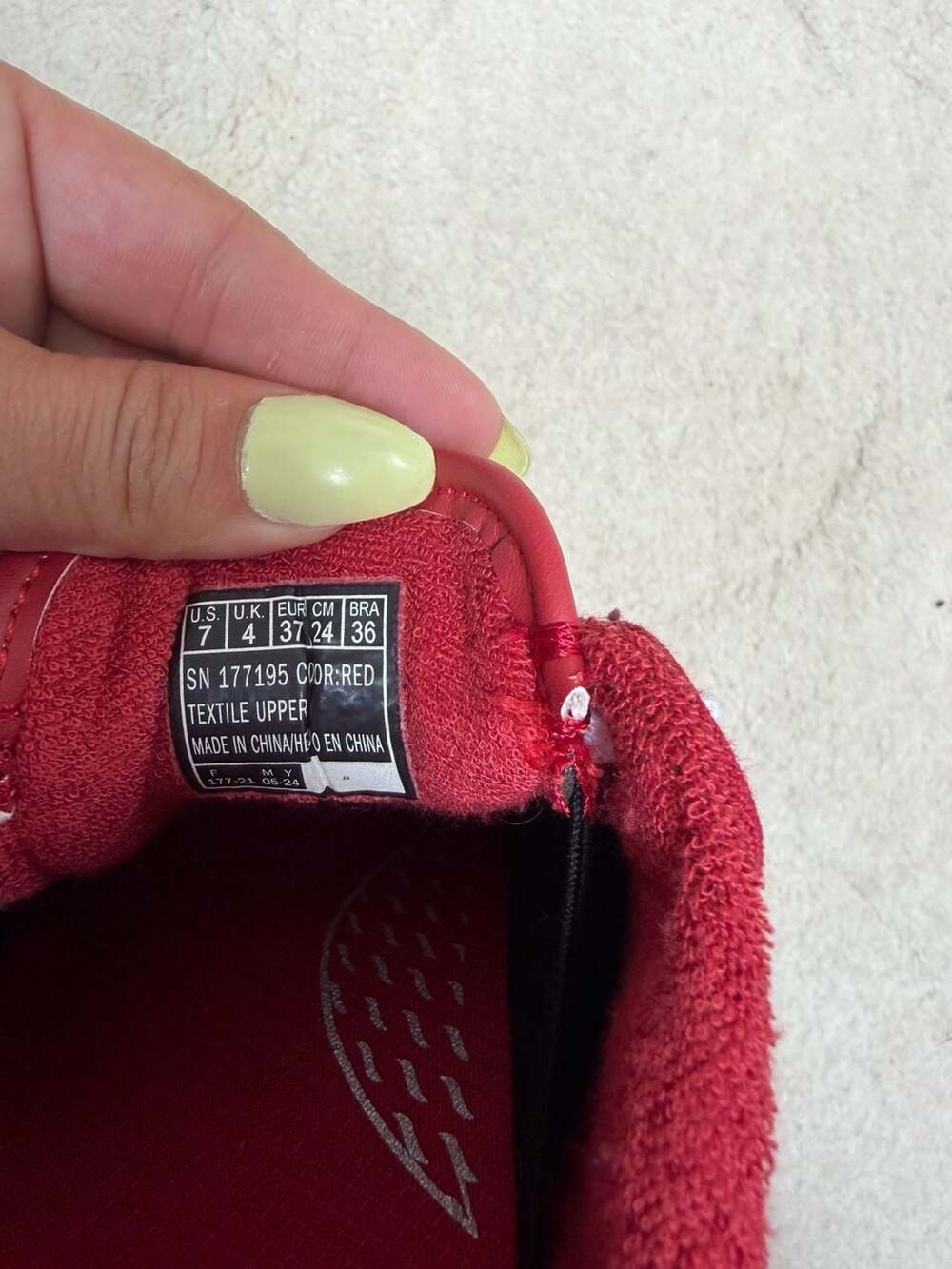 Skechers Arch Fit Arcade Arcata Red Canvas Sneakers Size 7 - Picture 3 of 7